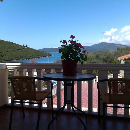 Apartments Vila Lazarevic Tivat Ngoại thất bức ảnh