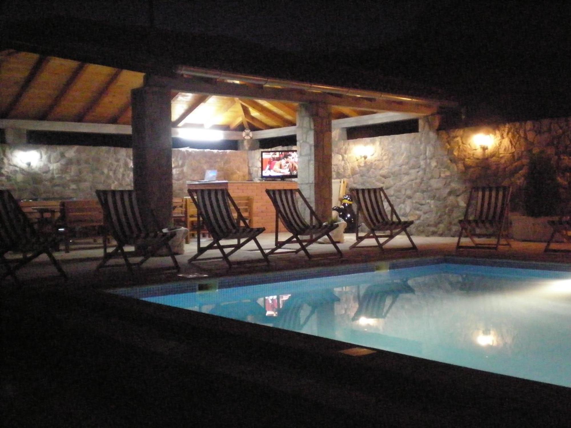 Apartments Vila Lazarevic Tivat Ngoại thất bức ảnh